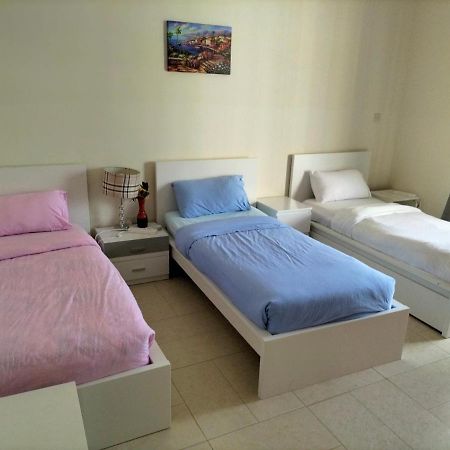 Amazing Apartment 2 Bed Rooms In Tecom 6 Pax Dubai Buitenkant foto