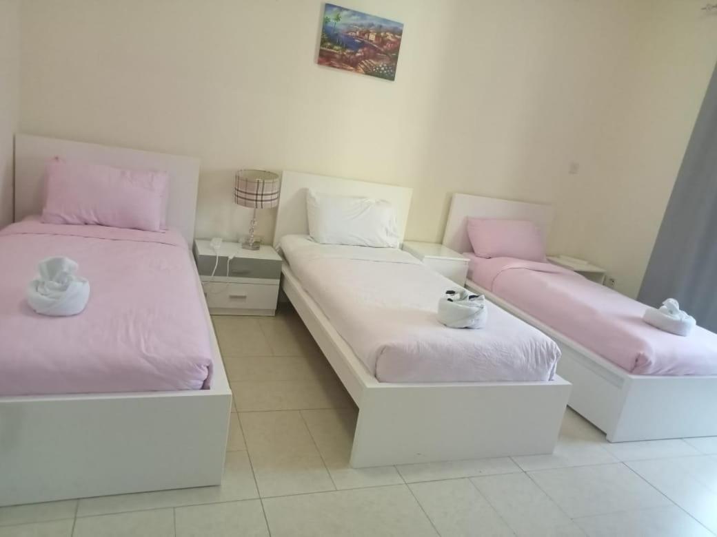 Amazing Apartment 2 Bed Rooms In Tecom 6 Pax Dubai Buitenkant foto